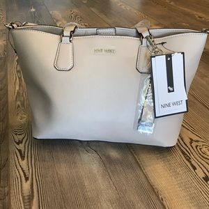 Nine West beige/ Dove Toria NEW